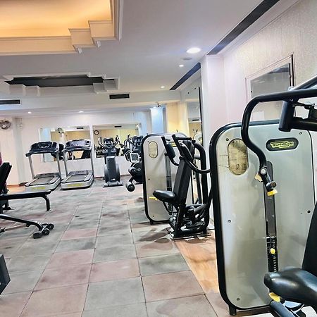Goa Country Club Hotel Gurgaon Ngoại thất bức ảnh