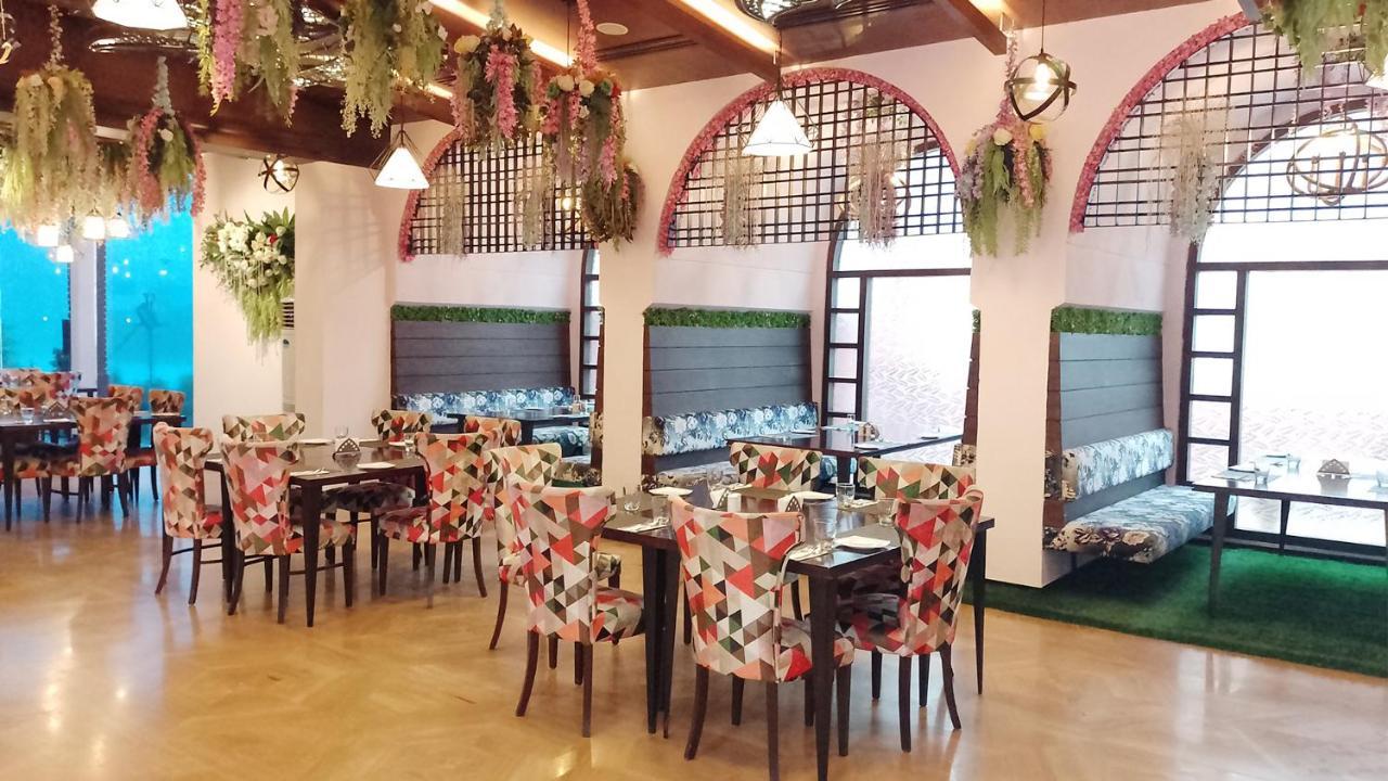 Goa Country Club Hotel Gurgaon Ngoại thất bức ảnh