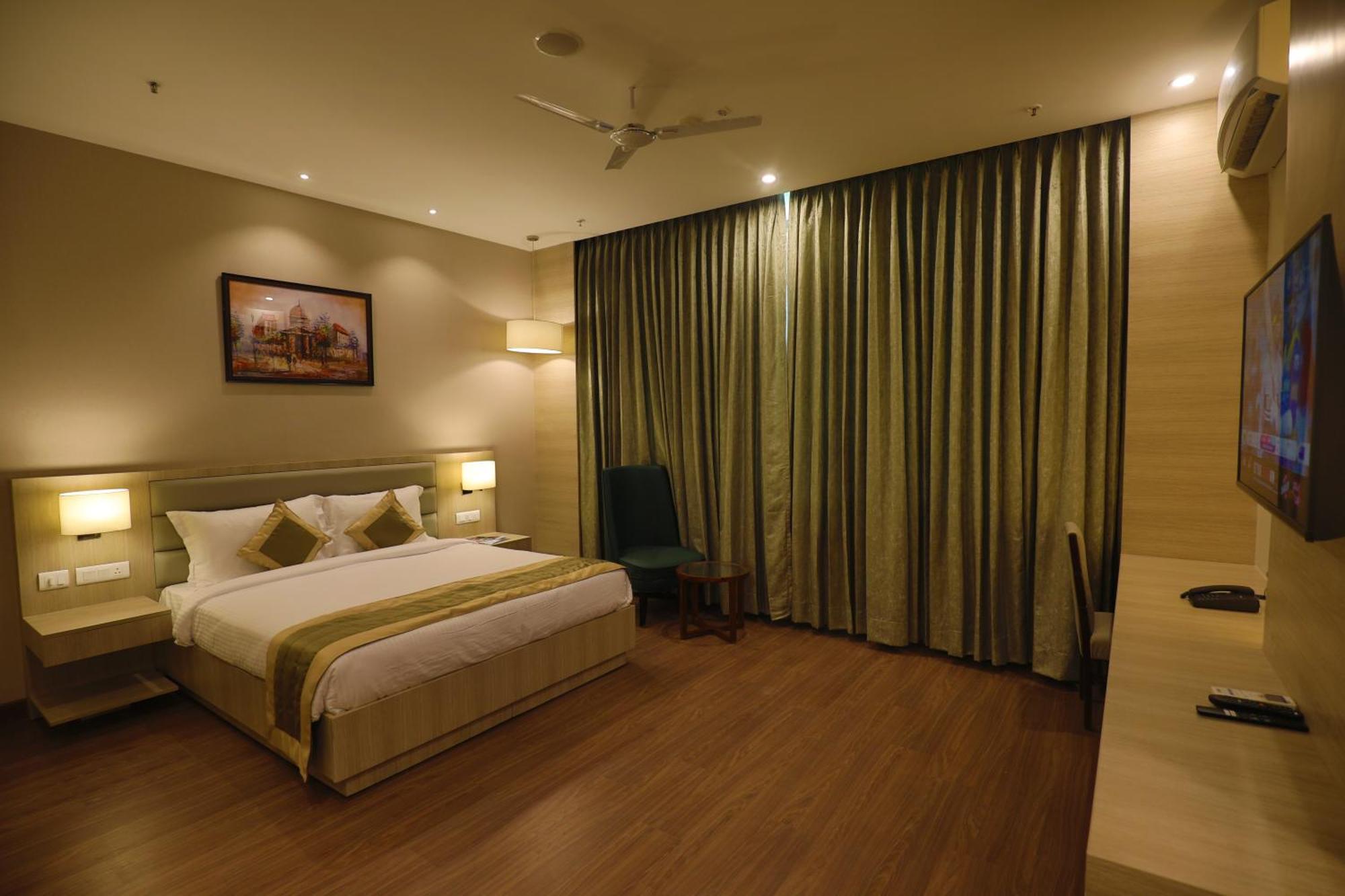 Goa Country Club Hotel Gurgaon Ngoại thất bức ảnh