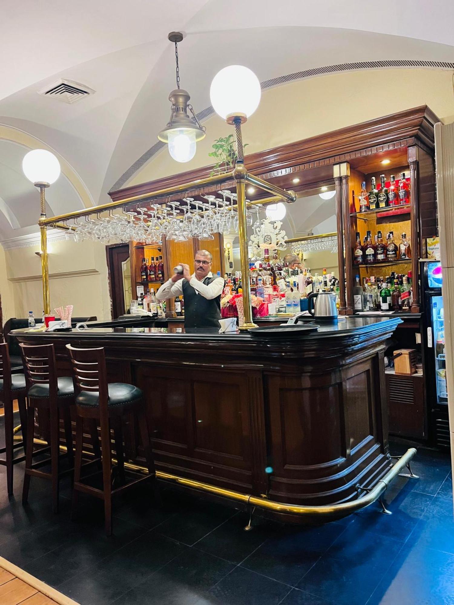 Goa Country Club Hotel Gurgaon Ngoại thất bức ảnh